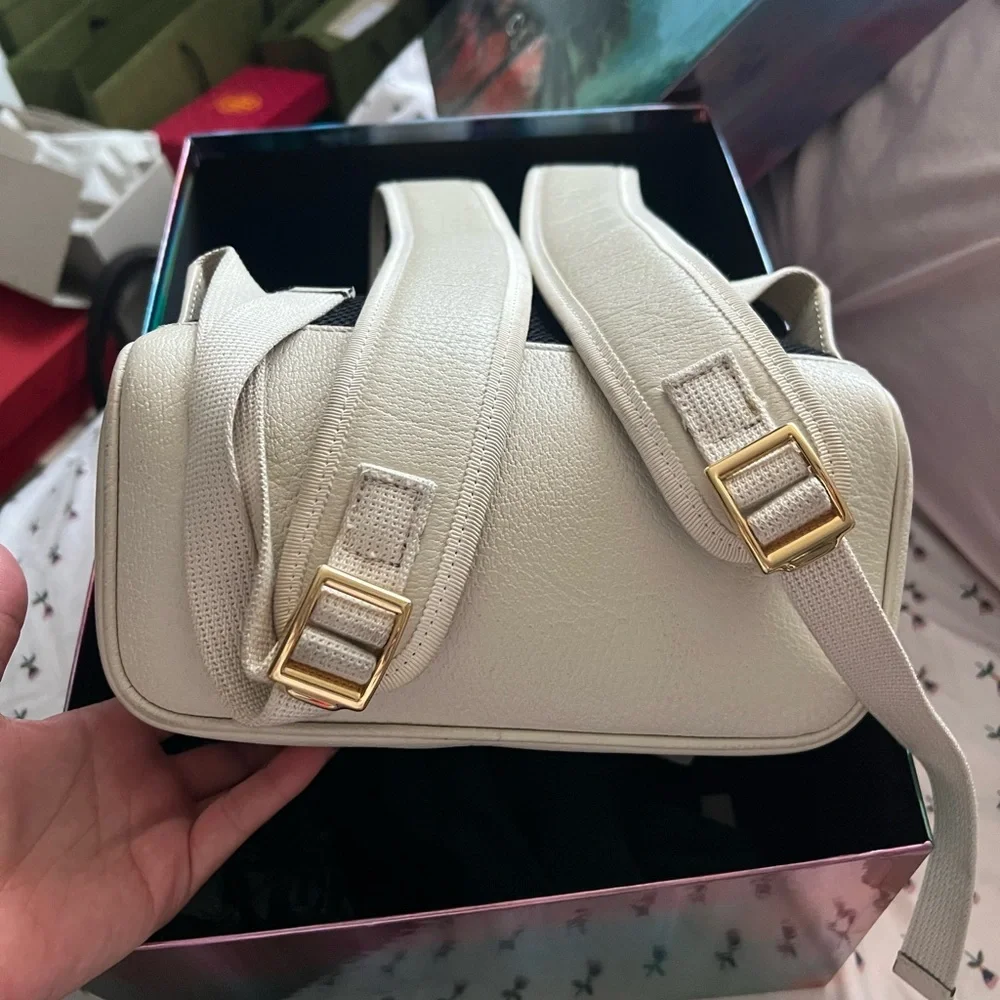 Authentic Gucci floral back price firm